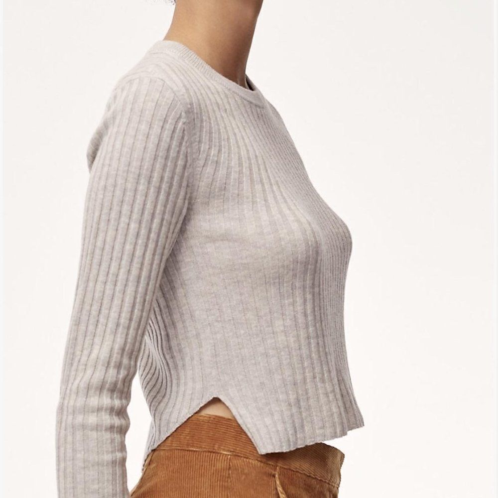 Aritzia Babaton Nathaniel Cropped Fitted Ribbed Sweater Gray Size Small